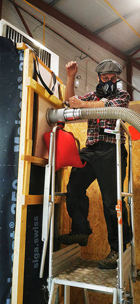 Insufflation paille hachée ielo accompagnement isolation paille hachée pour ielo